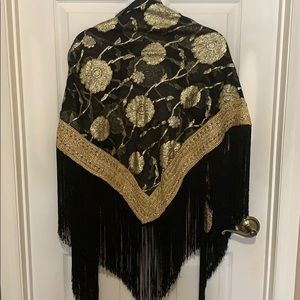 Shawl WRAP BLACK W/ GOLD METALLIC FLORA NEW